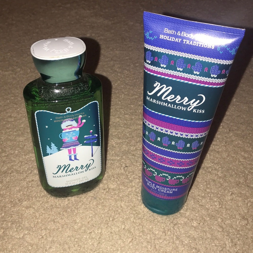 Bath and Body Works Merry Marshmallow Kiss